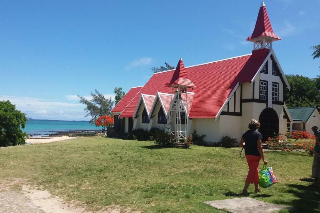 Element Bay Lux Beach Apartment カップ・マルールー エクステリア 写真